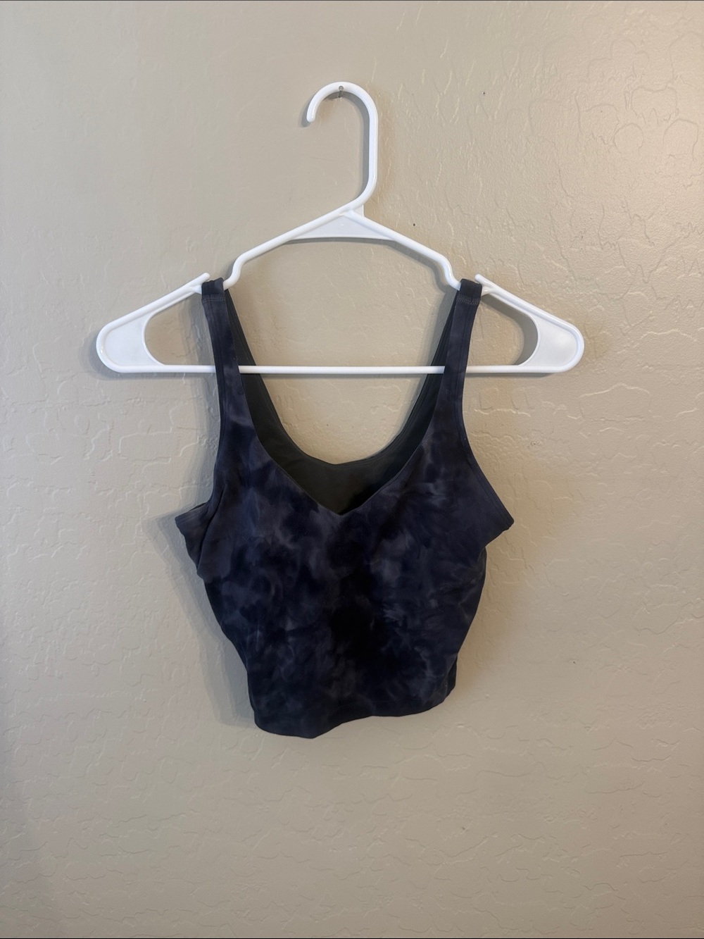 lululemon athletica Black Tie-Dye V-Neck Crop Tank